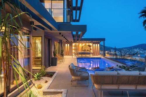 Villa with Sea View