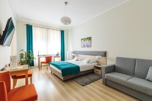 Antoninska Hotel & Apartamenty - Gostyn