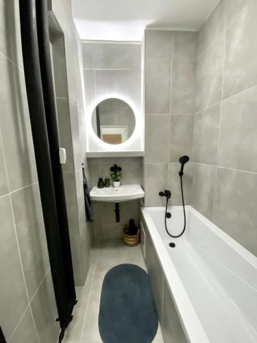 James Dean apartment - next to Nivy Bus station & Mall (Free parking on the weekend), Bratislava (Foto 9)