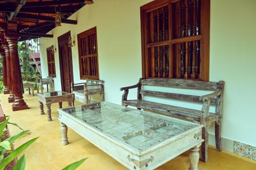White Serenity Heritage Pool Villa near Beach Udupi