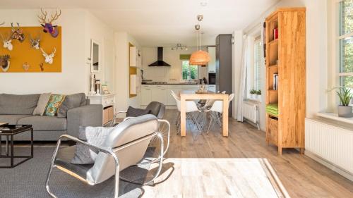 Kitchen, Huisje Avondrood near Het Lange
