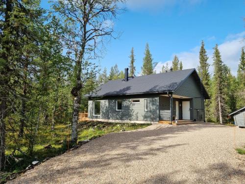 Exterior view, Yllas Terhakka in Ristimella