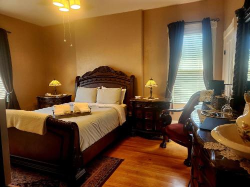 Downen House Bed & Breakfast – Pueblo, CO