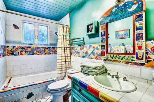 Boho Chic Malibu Retreat Estate Salt Pool + Yoga in Malibu, USA