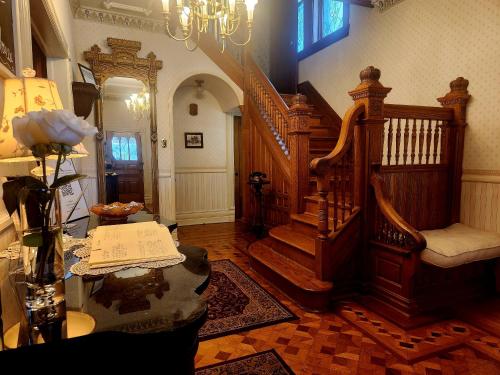 大廳, Downen House Bed & Breakfast in 普韋布洛市區