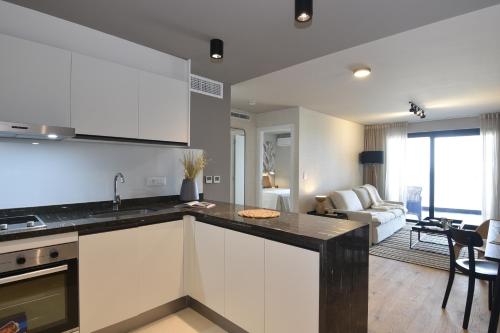 ZENHAUS - Vistas al Mar en Exclusivo Apartamento con Garage in Malvín