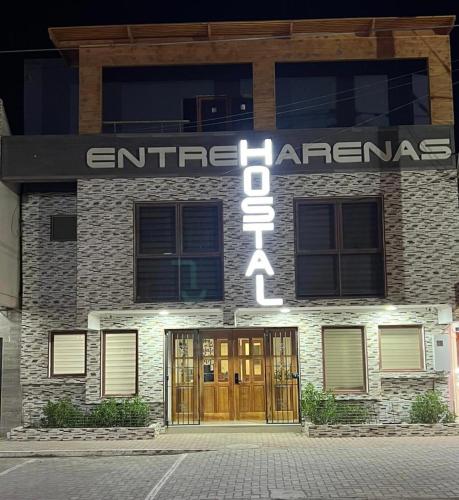 . Hostal Entre Arenas