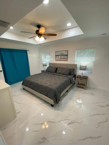 Mango Tree House in Lake Worth, USA