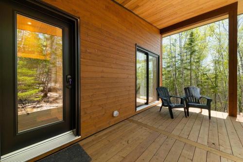 บริการและสิ่งอำนวยความสะดวก, Tanières MicroChalets Charlevoix (Tanieres MicroChalets Charlevoix) in ไบ-เซนต์-พอล (QC)