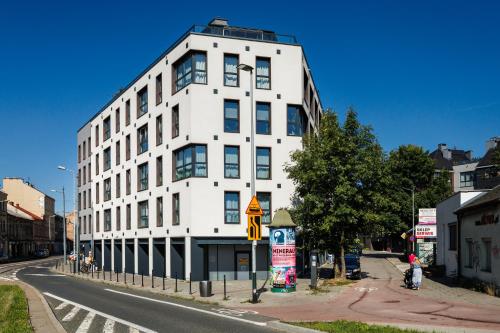 City of the Kings- Szafir