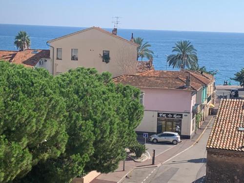 Studio LES ORANGERS - Location saisonnière - Cagnes-sur-Mer