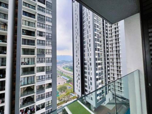 酒店外观, Homely 2BR Heritage D'Sara @ Link to MRT, Near Thomson Hospital & Sungai Buloh Hospital in 双溪毛糯