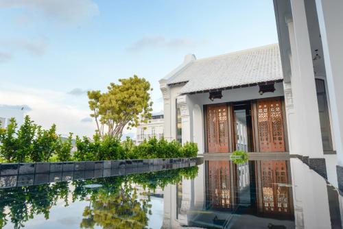 Entrance, Little Nyonya Hotel near Phuket Weekend Night Market