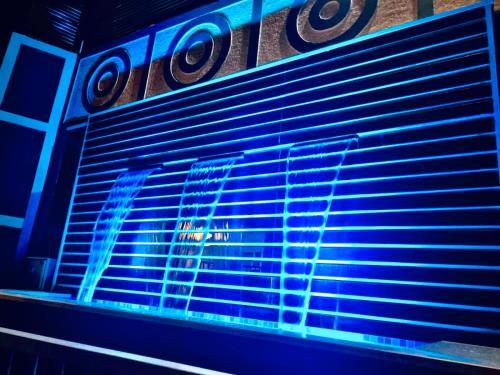 Hotel Wood Stock Luxury - A Boutique Property - Penthouse - Open Air Restaurant & Terrace