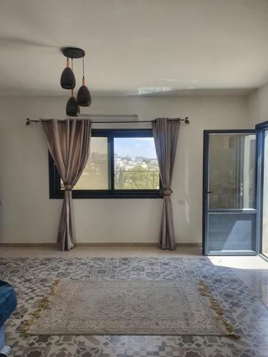 One room for rent in Nablus