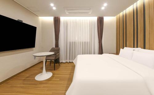 Brown Dot Hotel Sinan