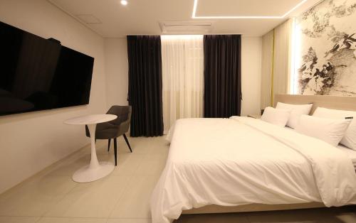 Brown Dot Hotel Sinan