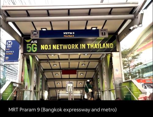 Not open at bkk - image 2