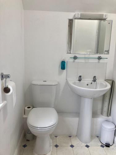 The Bentley Brook Inn - image 14