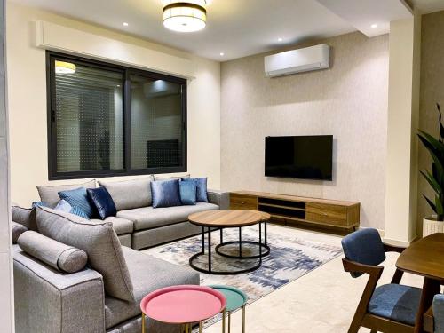 Shared lounge/TV area, Odeh Residence in Aqaba