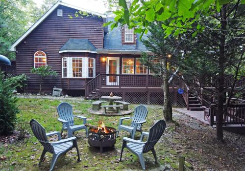 Deer Path Lodge - hot tub, spacious, game room, resort amenities