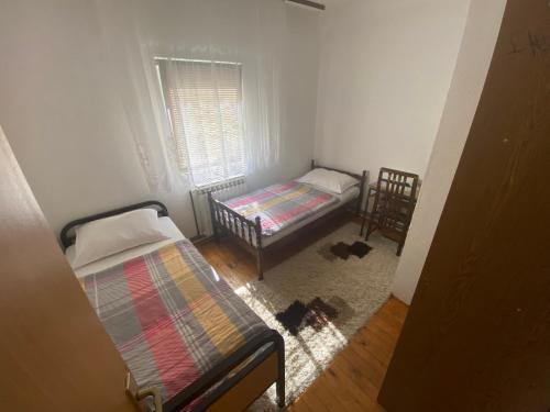 Lav Apartments - main image