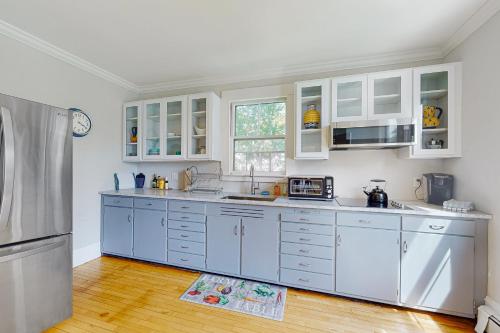 Harborwalk Lower and Upper Harborwalk Lower and Upper