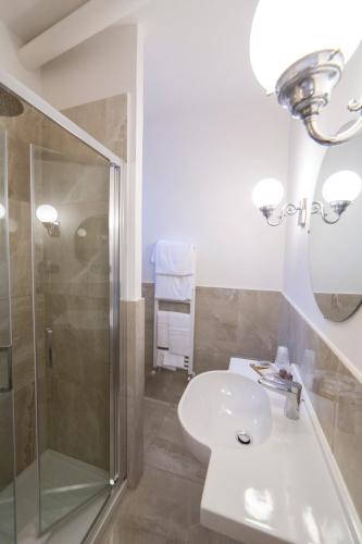 Hotel Fortuna - image 2