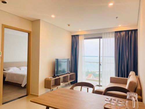 Superior Apartment image 6