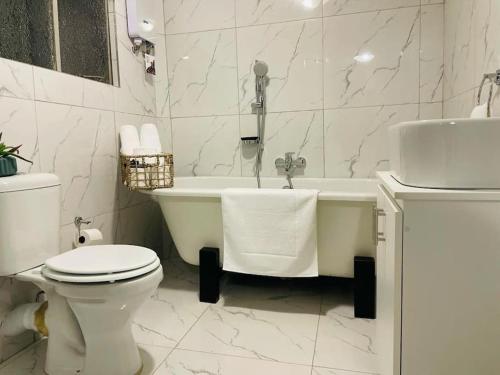 Peaceful and Cozy 1 bed Apartment with Inverter Backup