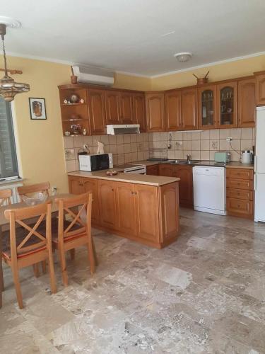 virtuve, Villa Anna in Mosxato
