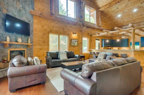 Sensational Views cabin