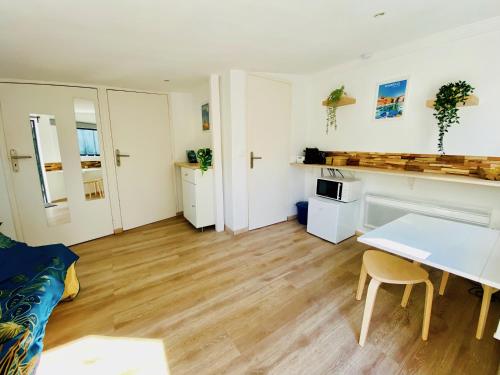 Le cabanon de Manon - Marseille, Marseille (Foto 7)