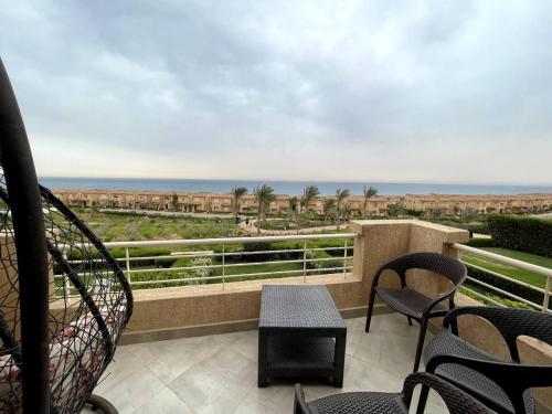 Sea & Pool View Penthouse Chalet at Telal Sokhna, Ain Soukhna (fotografie 4)