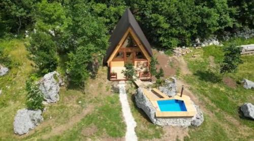 Etno Cottages Komarnica Authentic Peaceful Mountain Getaway in Pošćenski Kraj