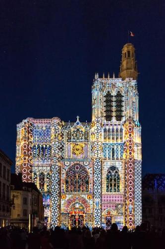 L'Echapée SENSée Duplex 3 chambres Centre 500m Cathédrale (L'Echapee SENSee Duplex 3 chambres Centre 500m Cathedrale) in Sens