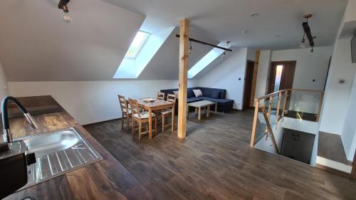 Apartmán Malá Valaška – khách sạn tại Vsetín
