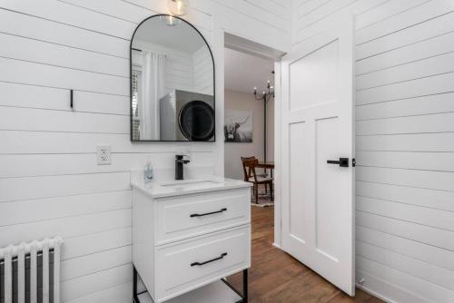 Sunset Stay at 608 in Wormleysburg, USA
