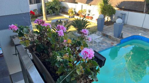 2 Op Terblanche Guesthouse – Boksburg, NY