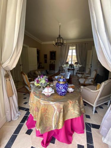 Château de Bouesse en Berry (Chateau de Bouesse en Berry) in بويس