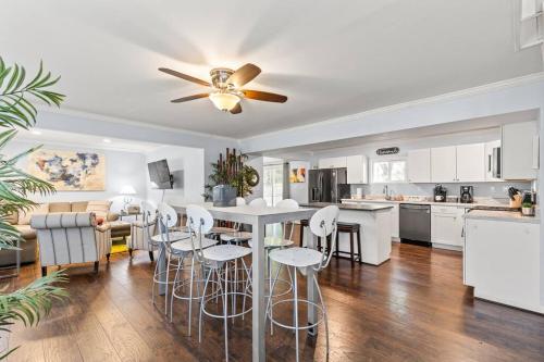 The Bamboo House! Dog-Friendly Home n RVA Sleeps 8