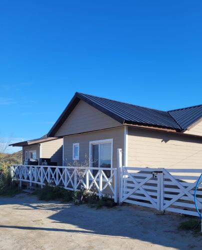 2 bedrooms, 3 beds