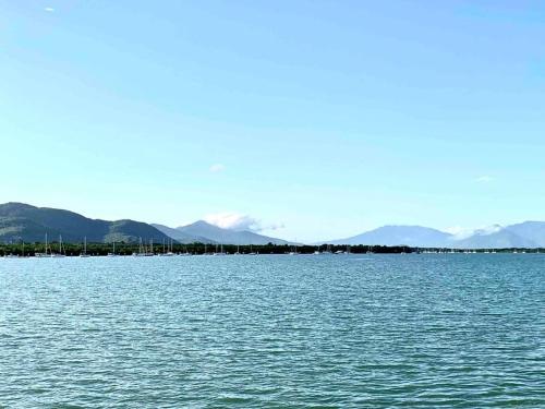 Oasis at Harbour lights Cairns