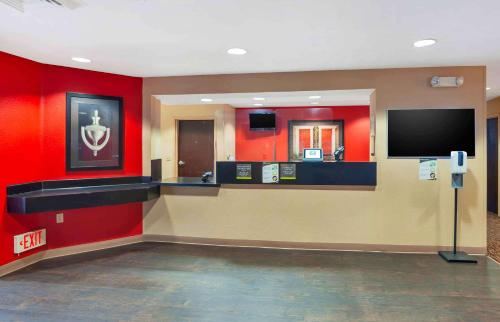 Lobby, Extended Stay America - Los Angeles - Torrance - Harborgate way in Torrance