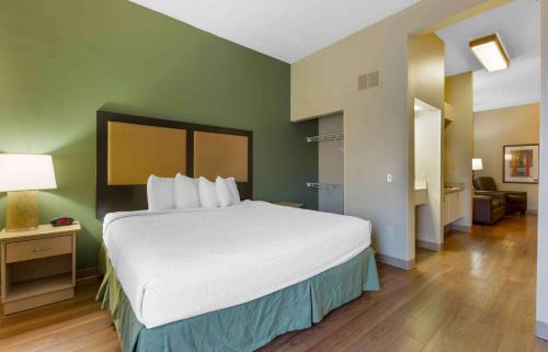 Studio 6 Extended Stay Findlay&nbsp; Tiffin Avenue&nbsp; &nbsp;OH in 芬得雷