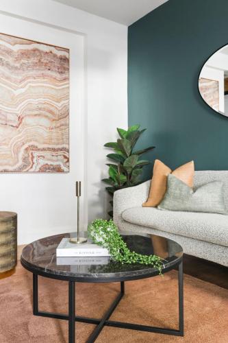 Stylish Darlinghurst Townhouse l 2 Bedrooms - image 3