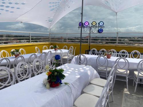 Texas Royal Hotel in Amasaman