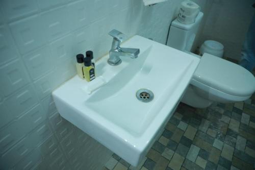 Two-Bedroom Apartment image 7