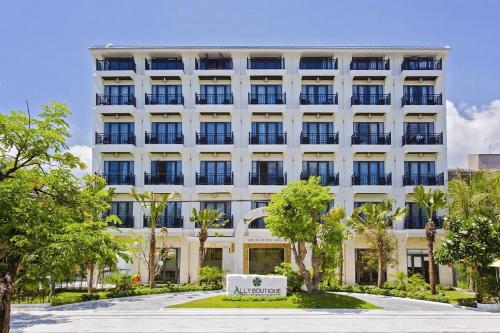 Ally Beach Boutique Hotel Hoian