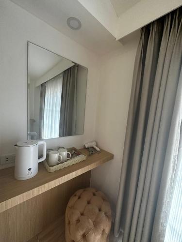 Deluxe Double Room image 3
